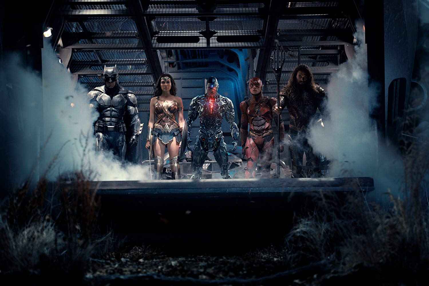 Batman Ben Affleck, Jason Momoa, Gal Gadot, Ezra Miller, and Ray Fisher Justice League (2017)