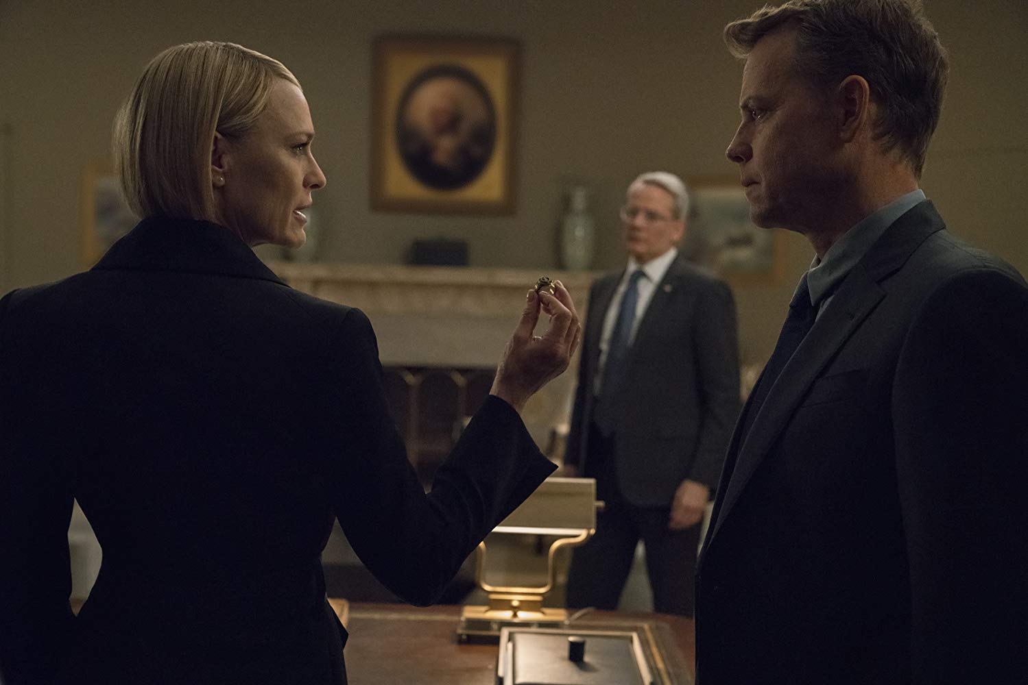 Robin Wright, Greg Kinnear, and Campbell Scott in House of Cards (2018)